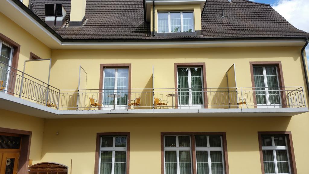 Hotel Roessli Allschwil Extérieur photo